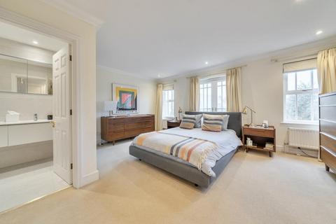 undefined, Cypress Court, St Ann's Park, Virginia Water, GU25 4TB