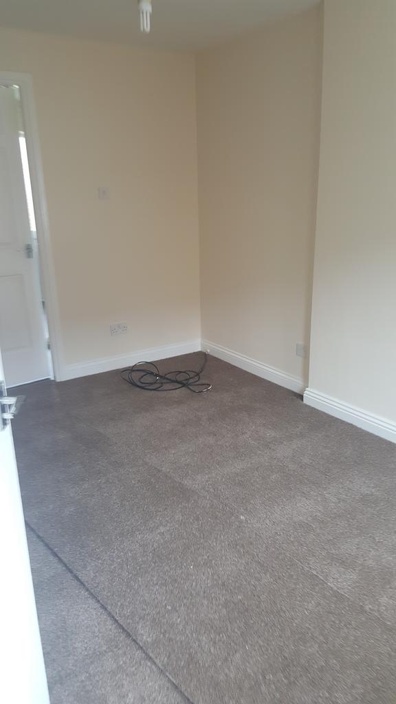2 double bed semi-detached house for rent in...