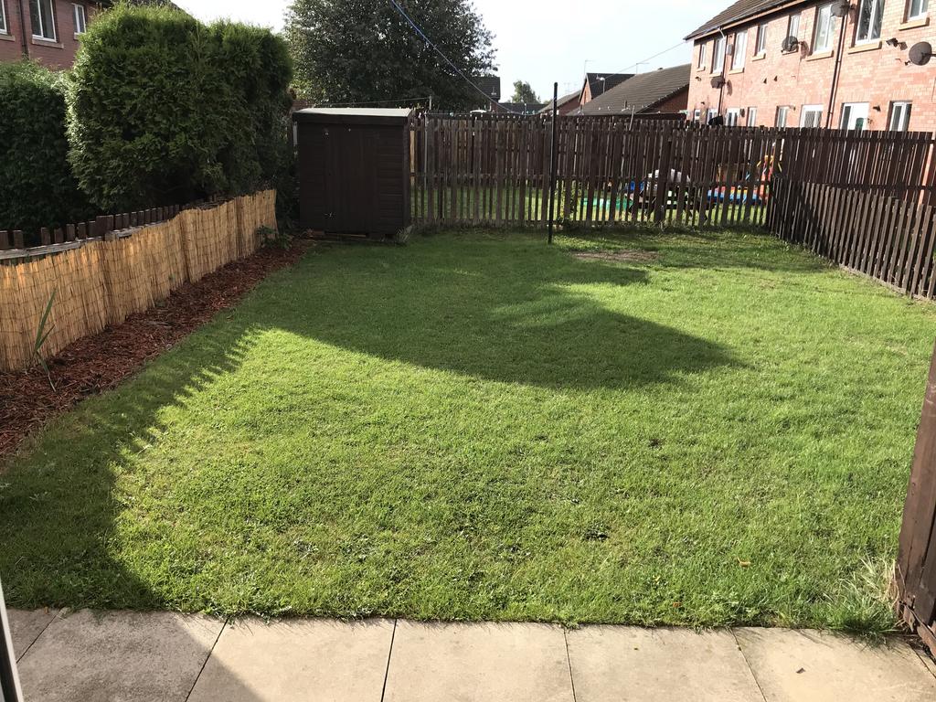 2 double-bed semi-detached to rent in South...