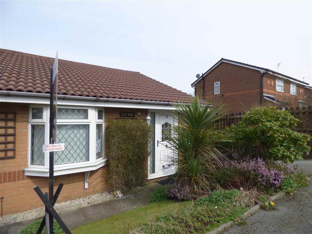 Kingsway Close, Coppice, OLDHAM 2 bed terraced bungalow £65,000