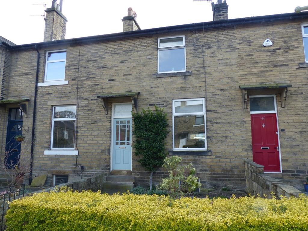 Ash Grove, Ilkley 2 bed terraced house £236,500