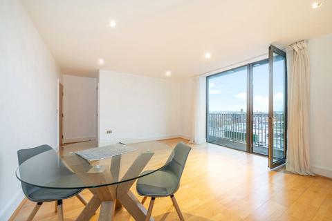 2 bedroom flat to rent, Antonine Heights, City Walk, London