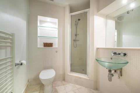 2 bedroom flat to rent, Antonine Heights, City Walk, London
