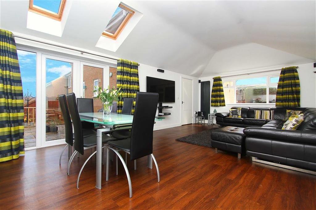 Lambton Avenue, Whickham 4 bed semidetached house £335,000