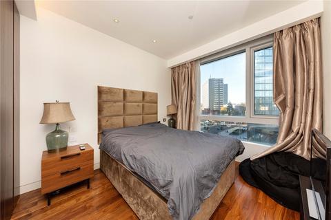 2 bedroom flat to rent, Canaletto Tower, 257 City Road, Islington, London