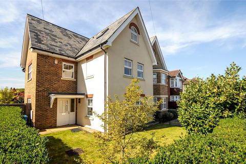 5 bedroom semi-detached house to rent, Springfield Road, Windsor, Berkshire, SL4