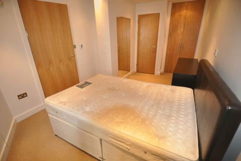 1 bedroom apartment to rent - Central Quay North, Broad Quay, BS1