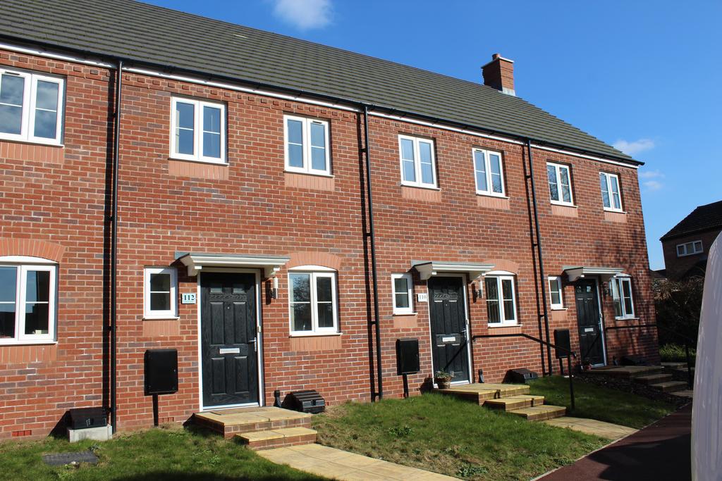 Grove Gate, Staplegrove, Taunton TA2 2 bed townhouse £650 pcm (£150 pw)