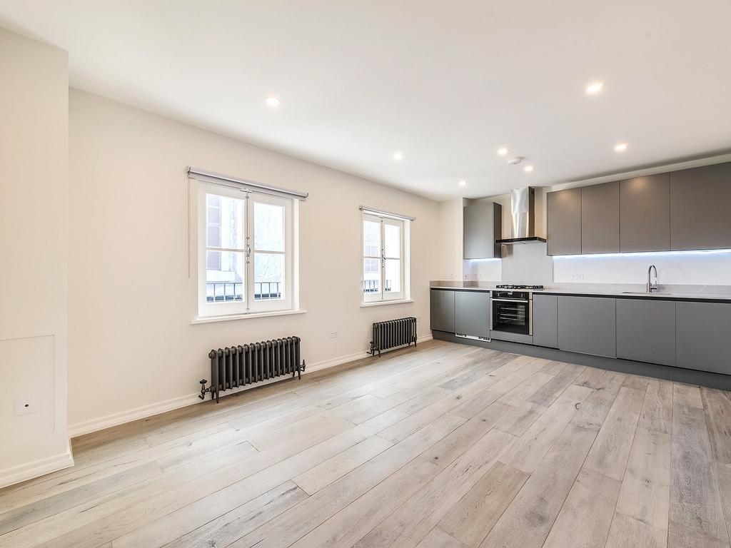 Catherine St Wc2b
