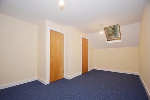 2 bedroom flat to rent, Bournemouth