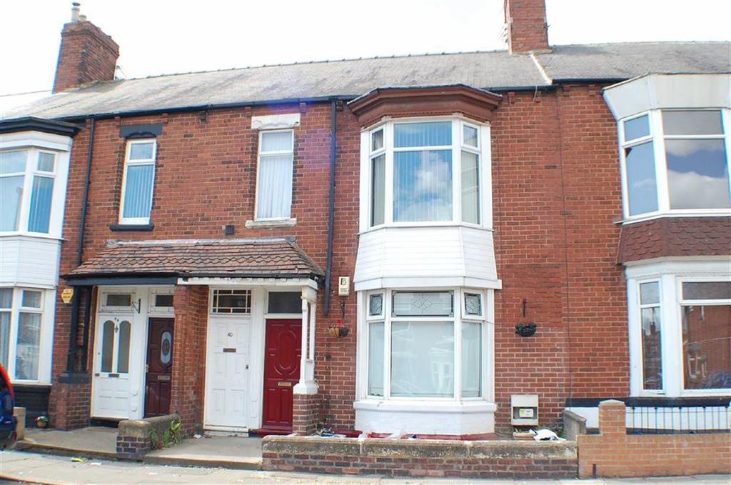 Ashley Road, South Shields 3 bed flat £350 pcm (£81 pw)