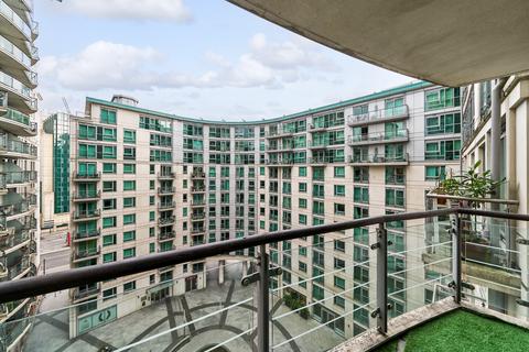 2 bedroom apartment to rent, Drake House, St George Wharf