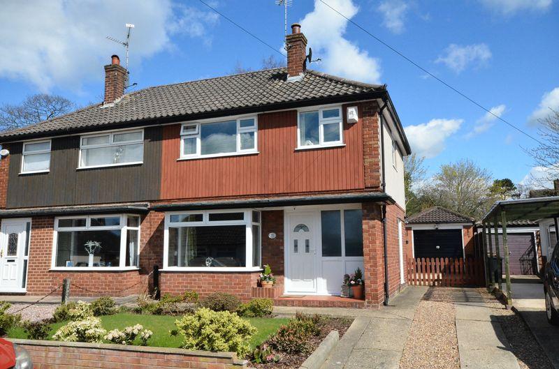 Sutton Drive, Upton, Chester 3 bed semidetached house £235,000