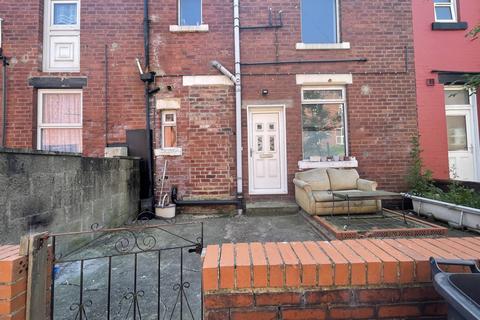 1 bedroom flat to rent, Markham Avenue, Leeds, West Yorkshire, LS8
