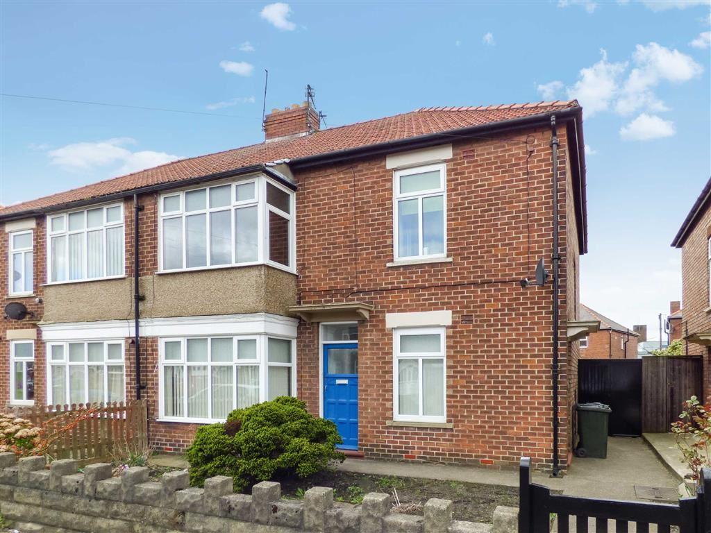 Balkwell Avenue, North Shields, Tyne & Wear 2 bed flat £385 pcm (£89 pw)