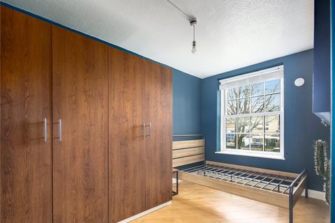 2 bedroom flat to rent, Follingham Court, Drysdale Place, Hoxton, London, N1