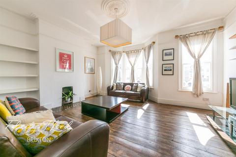 3 bedroom flat to rent, Holmewood Road, Brixton Hill