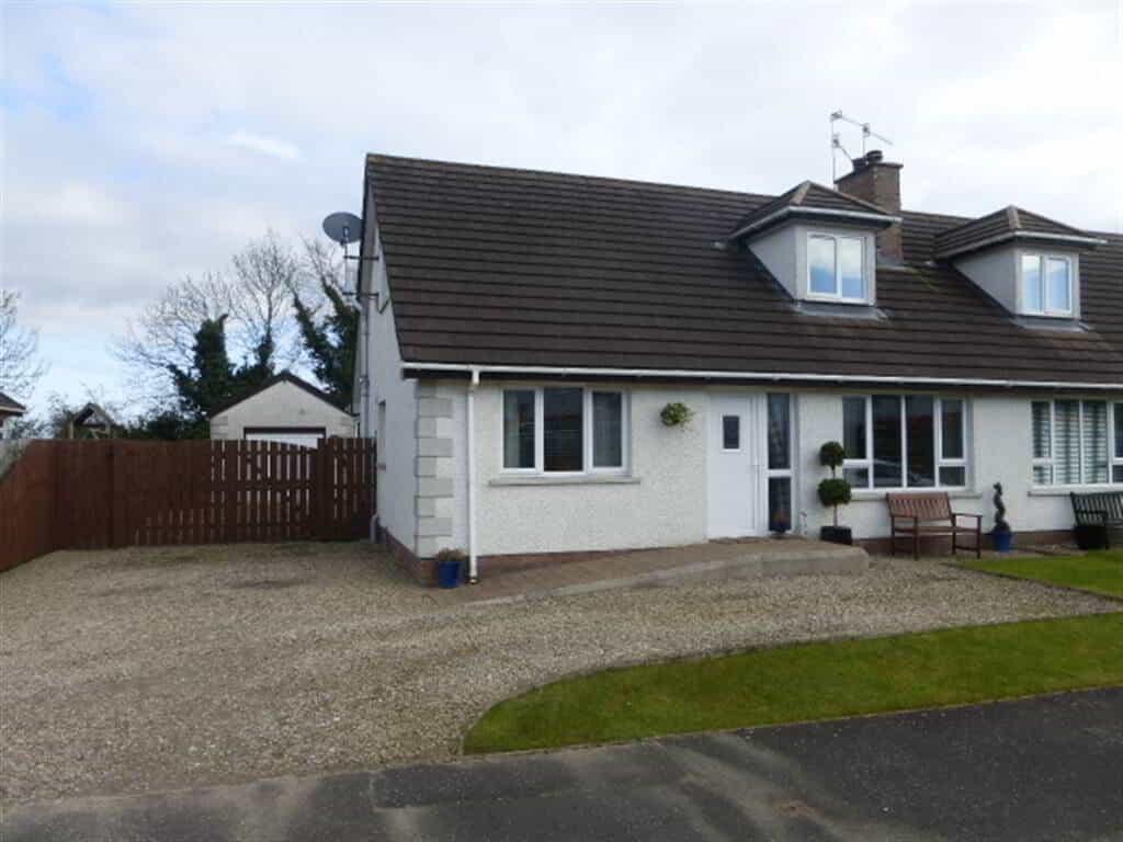 44 Gorman Close, Greenisland, Carrickfergus 4 bed semidetached house