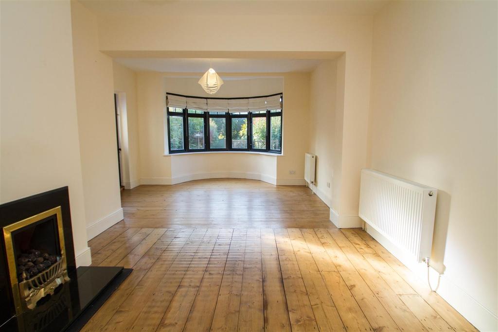 Tower Lane, Bearsted, Maidstone 4 bed detached house £575,000