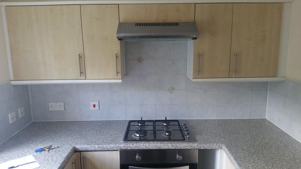 Afon Mead, Afon Village, Rogerstone 3 bed end of terrace house £625