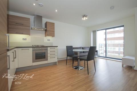 1 bedroom flat to rent, Hamlets Way, London