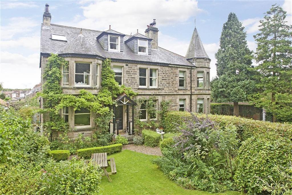 Scriven Road, Knaresborough, North Yorkshire 5 bed semidetached house £735,000