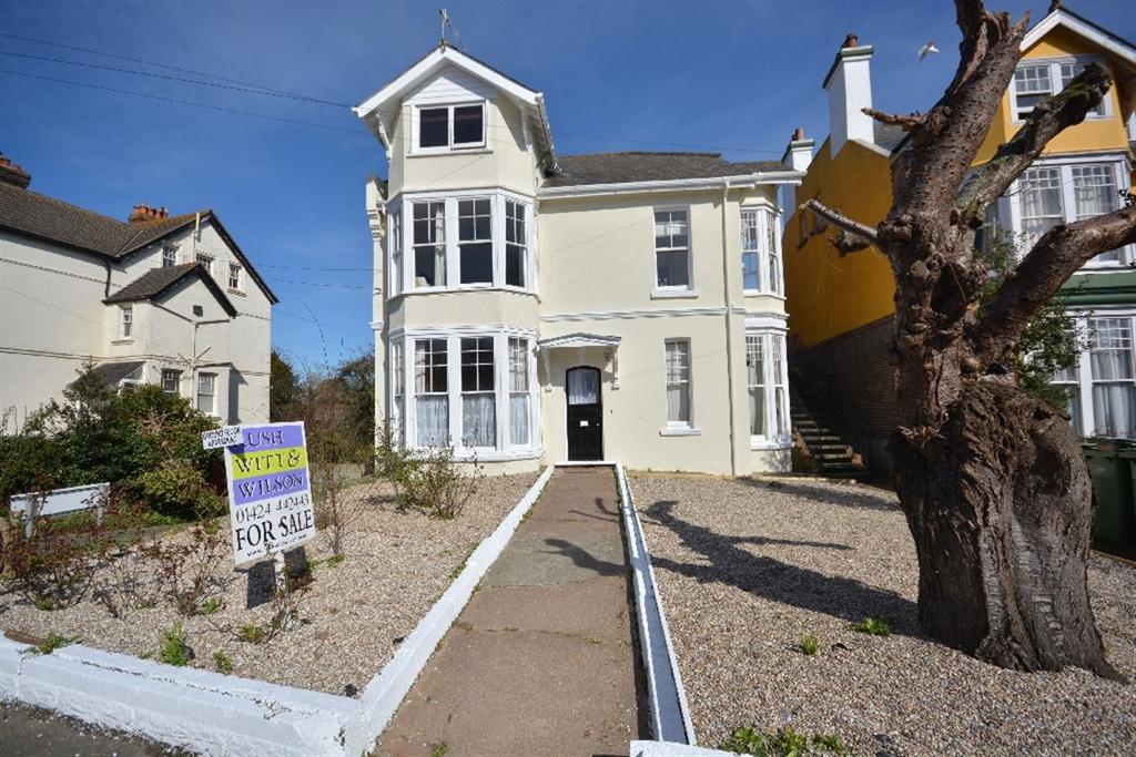 Combermere Road, St. LeonardsOnSea, East Sussex 2 bed apartment £