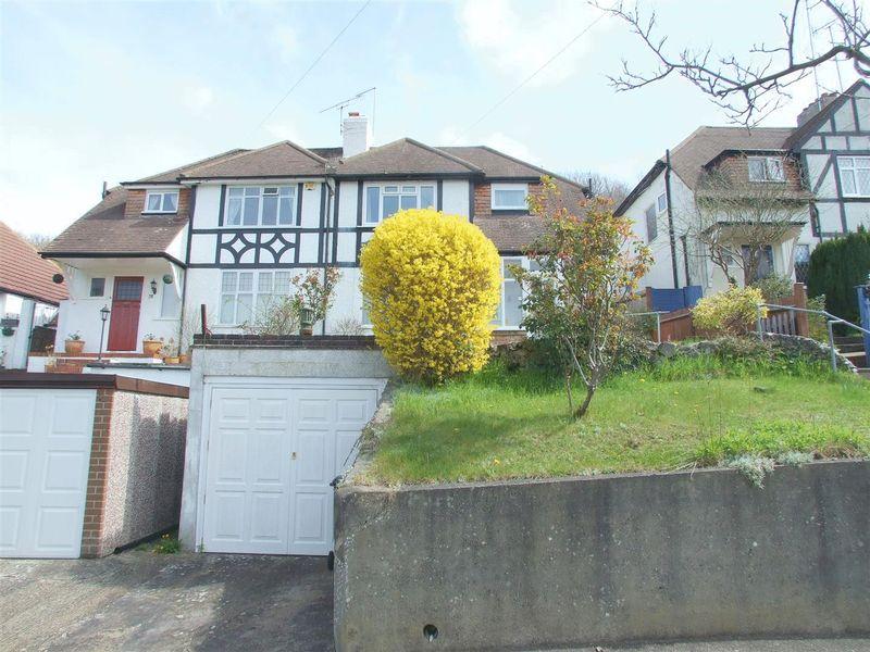 Haydn Avenue, Purley 3 bed semidetached house £400,000
