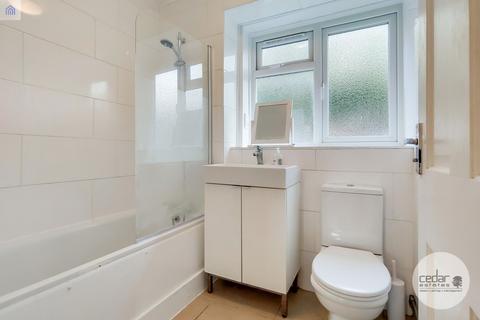 2 bedroom flat to rent, Abbey Road, West Hampstead NW6
