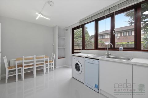 3 bedroom terraced house to rent, Brassey Road, West Hampstead NW6