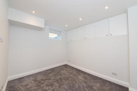 2 bedroom flat to rent, Chippenham Road, Maida Vale, W9