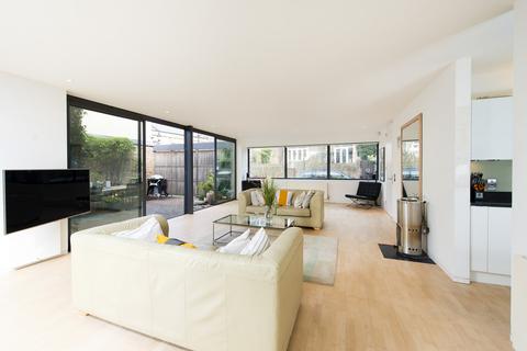 5 bedroom detached house for sale - Hyde's Place, N1 2XE