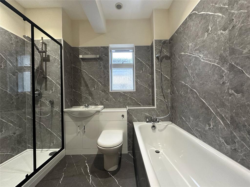 Apartment in Cambridge - View 4