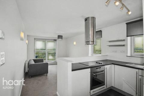 2 bedroom apartment to rent, Centreway Apartments, Axon Place, ILFORD