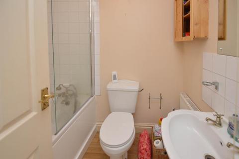 1 bedroom apartment to rent, Frances Road, Windsor