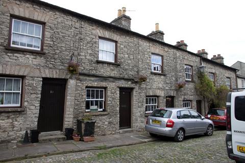 2 bedroom terraced house to rent, Old Shambles, Highgate, Kendal, Cumbria, LA9 4TA