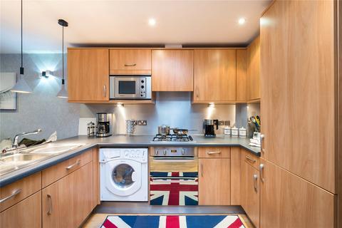 2 bedroom flat to rent, Brook Mews North, Bayswater, London
