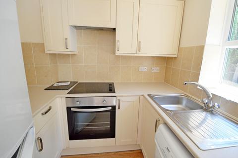 1 bedroom terraced house to rent, Newfield Road, Liss, GU33