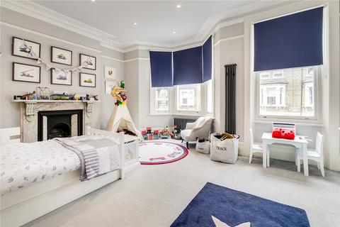 6 bedroom terraced house to rent, Radipole Road, London
