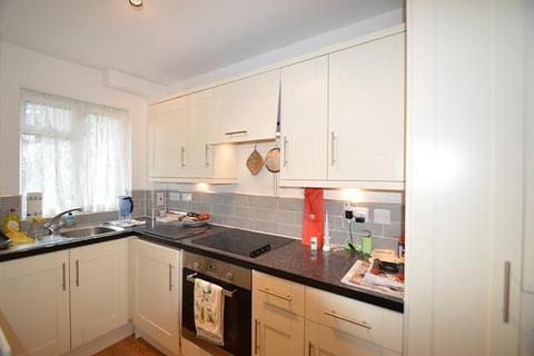 1 bedroom maisonette to rent, Cross Lanes, Guildford GU1