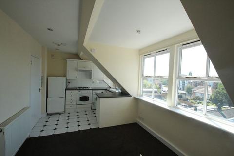 1 bedroom apartment to rent - High Street, Tonbridge
