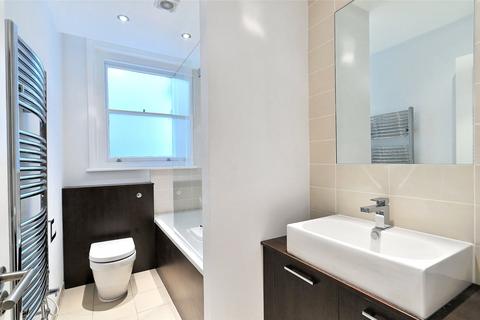 2 bedroom apartment to rent, Long Acre, Covent Garden, WC2E