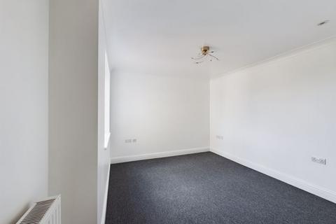 2 bedroom apartment to rent, Caterham On The Hill