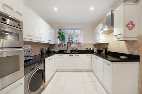 undefined, Wellington Court, 55-67 Wellington Road, St Johns Wood, London