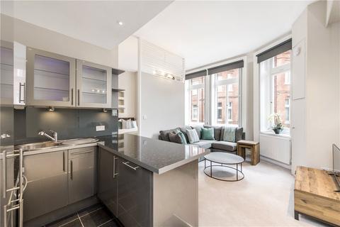 Studio to rent, Pont Street, Knightsbridge, London, SW1X