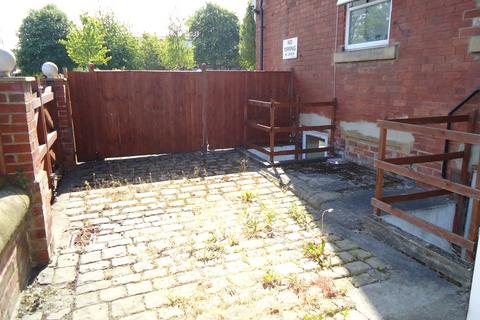 undefined, Arthington Terrace, Leeds LS10