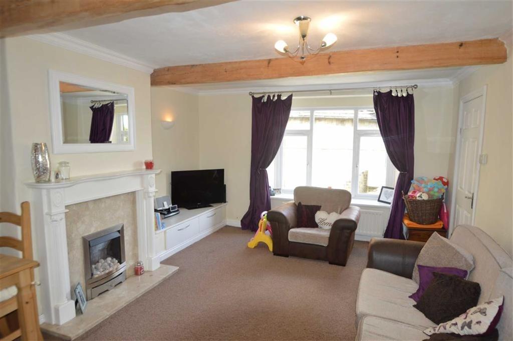 West End, Queensbury BD13, Bradford 3 bed cottage £94,950