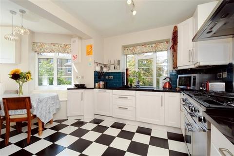 undefined, Chester Close, Richmond, Surrey