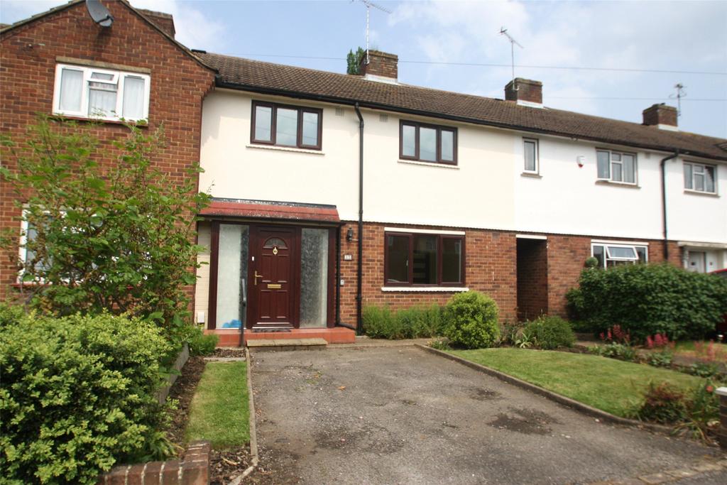 Fairway, Chertsey, Surrey, KT16 3 bed terraced house £1,400 pcm (£323 pw)