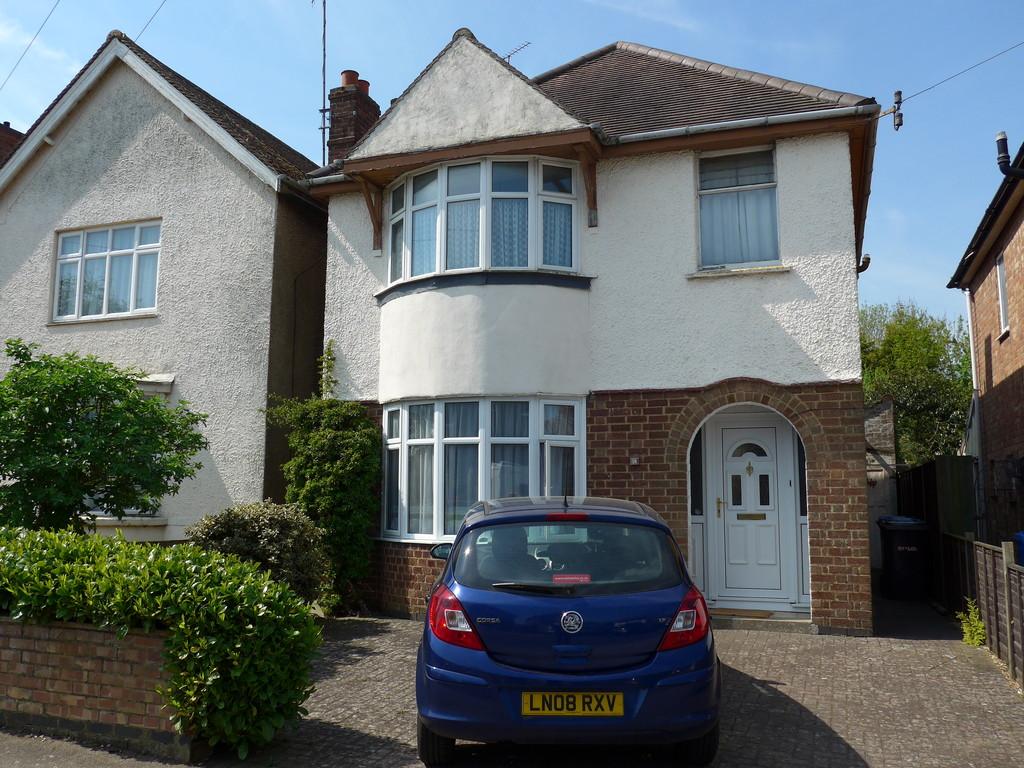 Greening Road, Rothwell 3 bed detached house £169,000